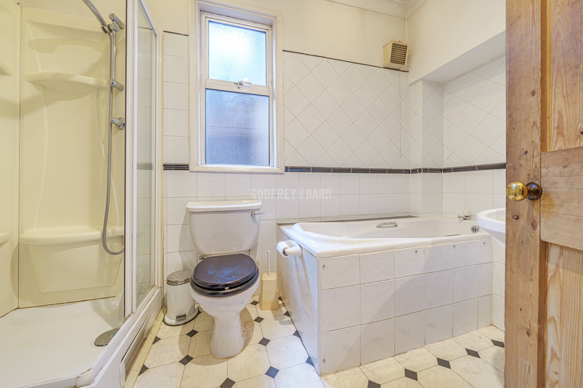 Images for Clifton Avenue, Finchley