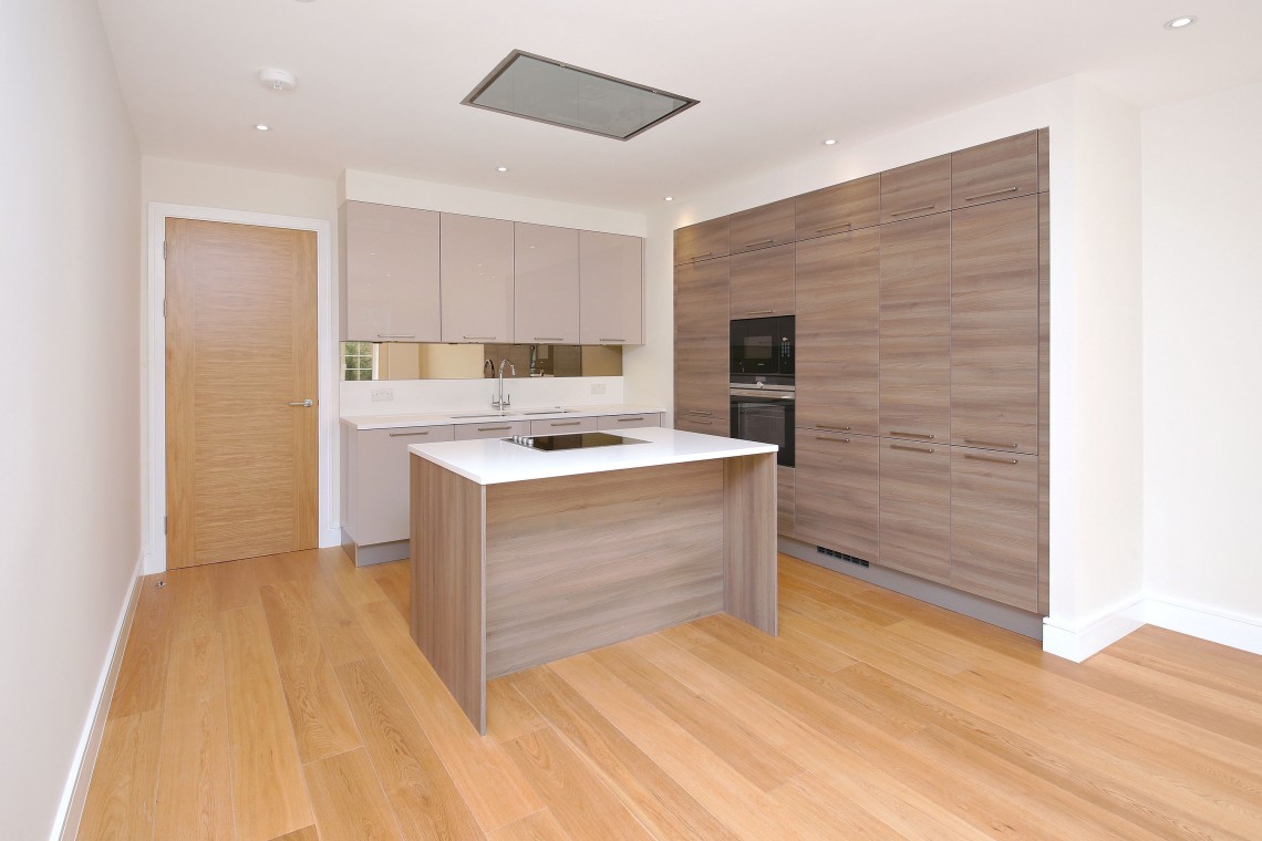 Images for Beechcroft Avenue, Golders Green