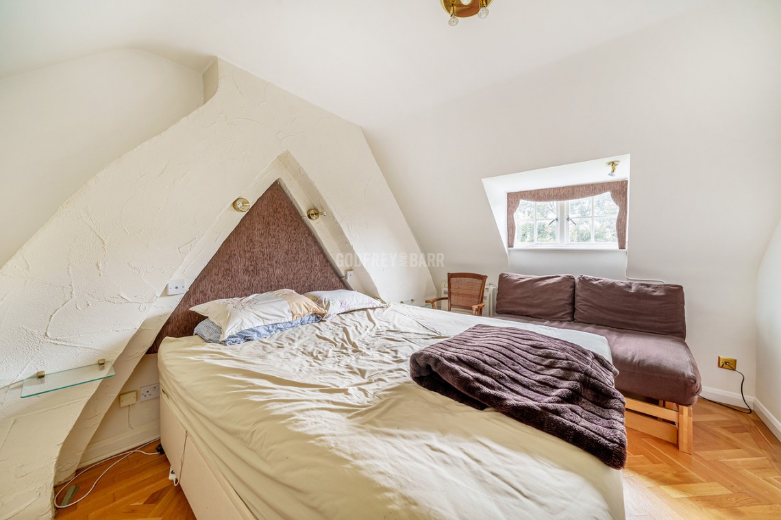 Images for Hill Rise, Hampstead Garden Suburb