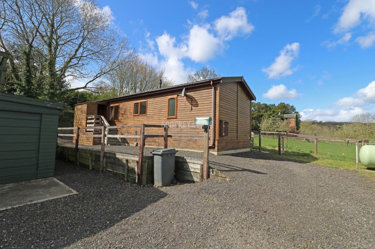 View Full Details for Belmont Racing Stables, Mill Hill