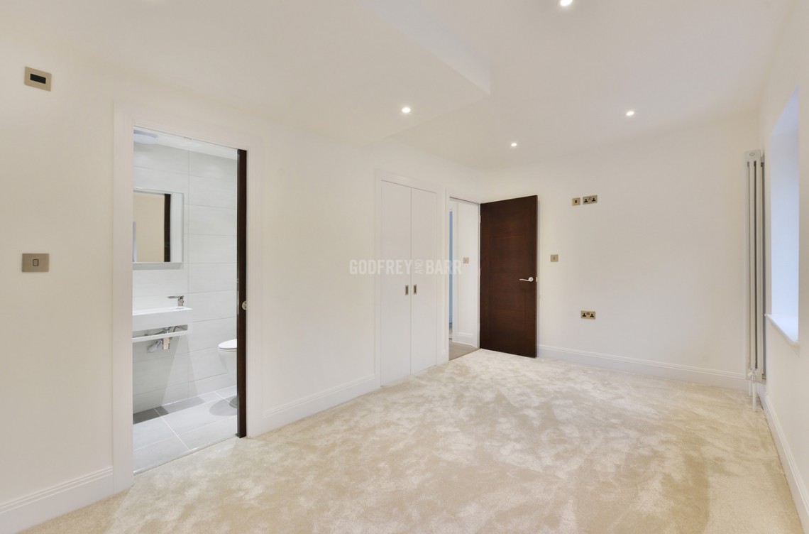 Images for Worcester Crescent, Mill Hill