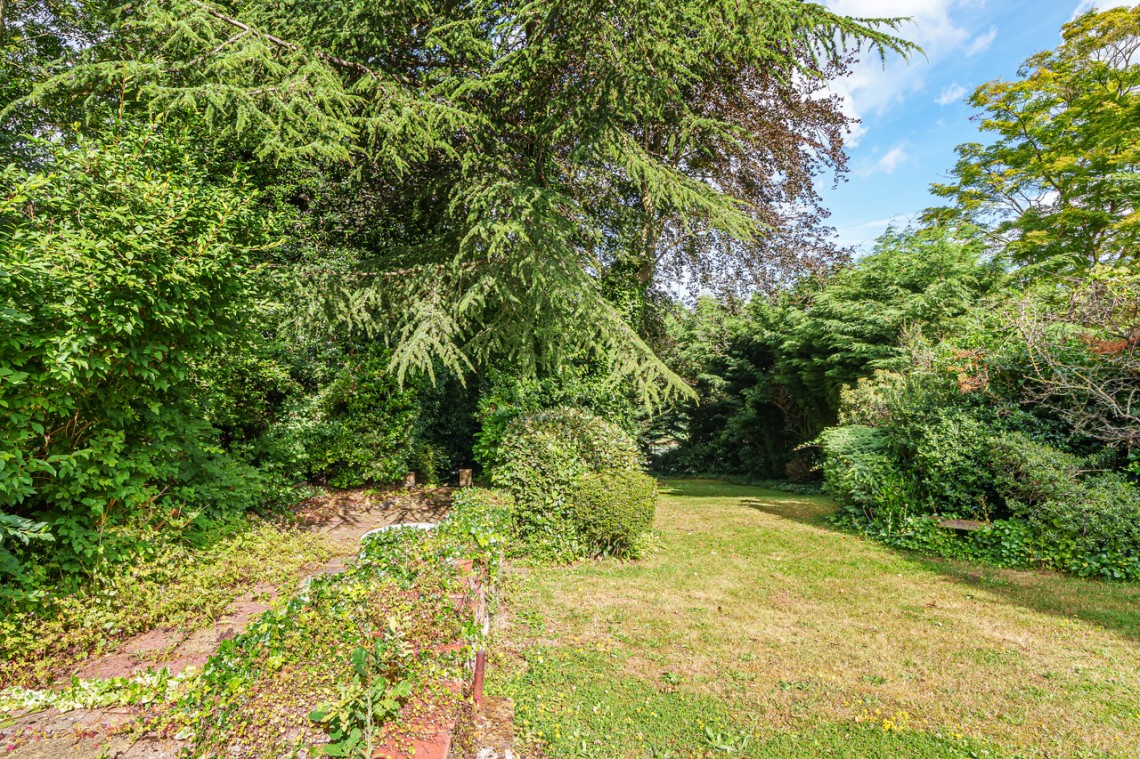 Images for White Lodge, Mill Hill Village