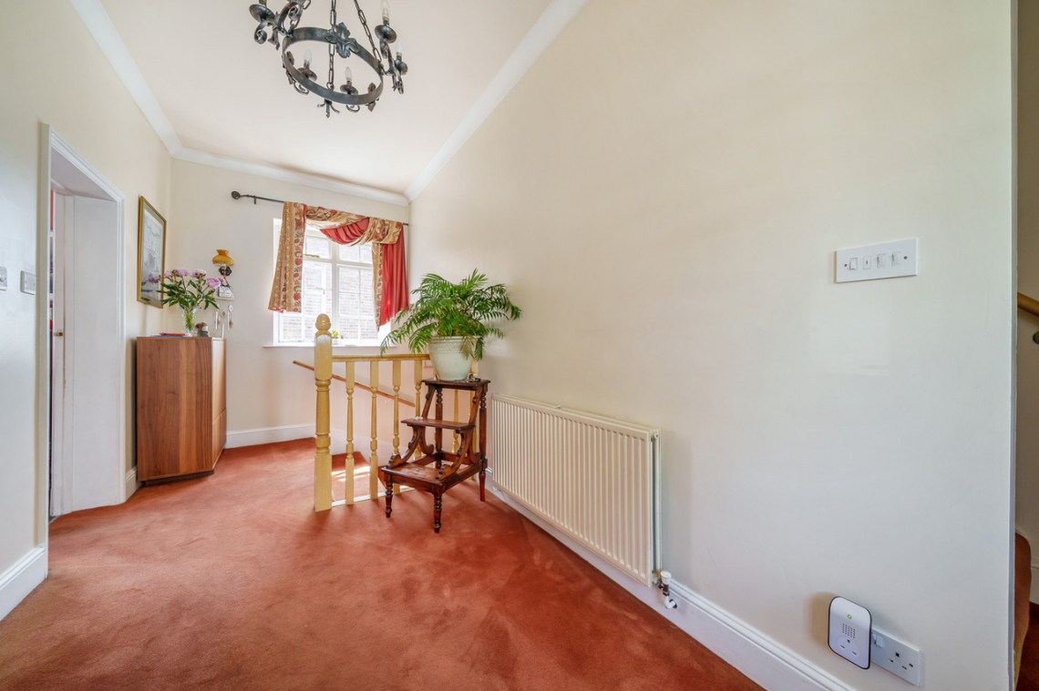 Images for White Lodge, Mill Hill Village