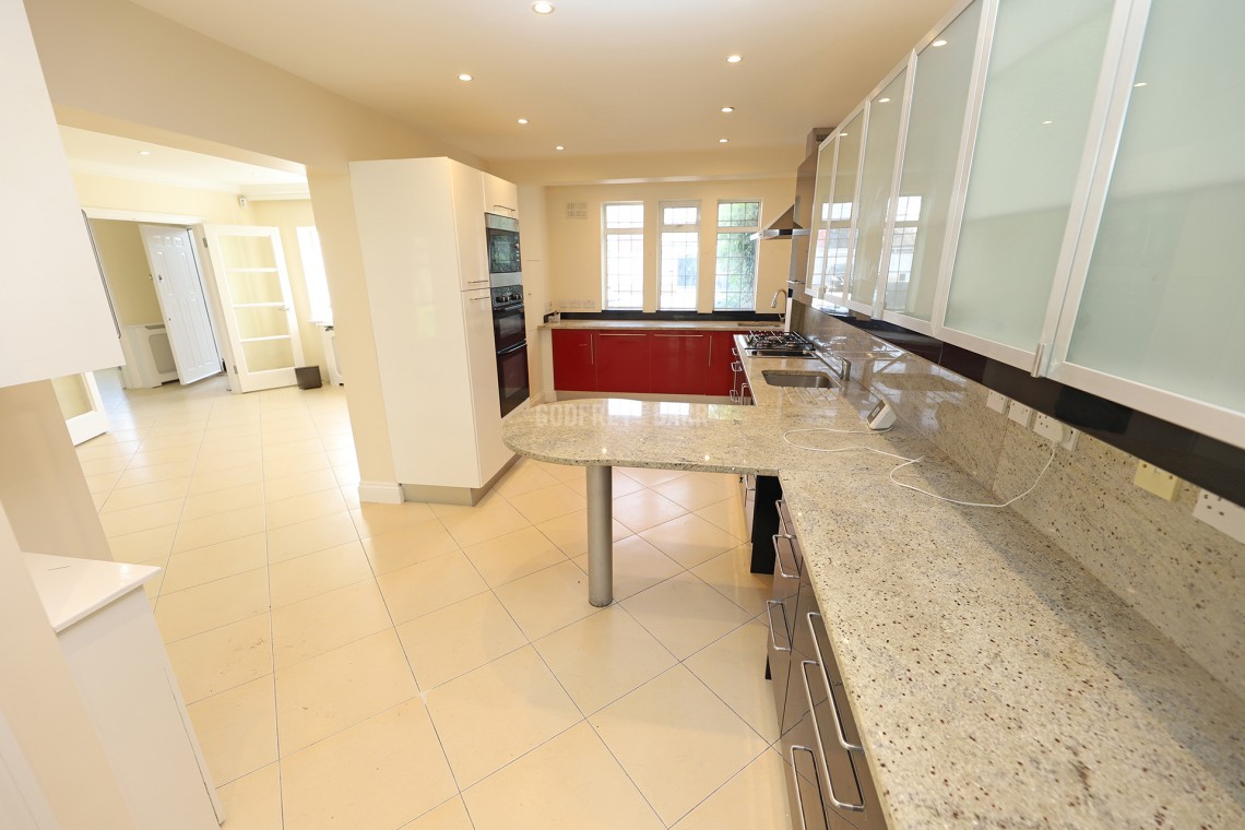 Images for Selvage Lane, Mill Hill