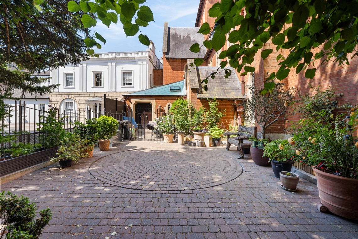 Images for The Ridgeway, Mill Hill