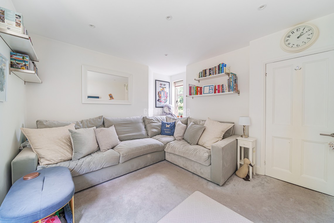 Images for Creswick Walk, Hampstead Garden Suburb