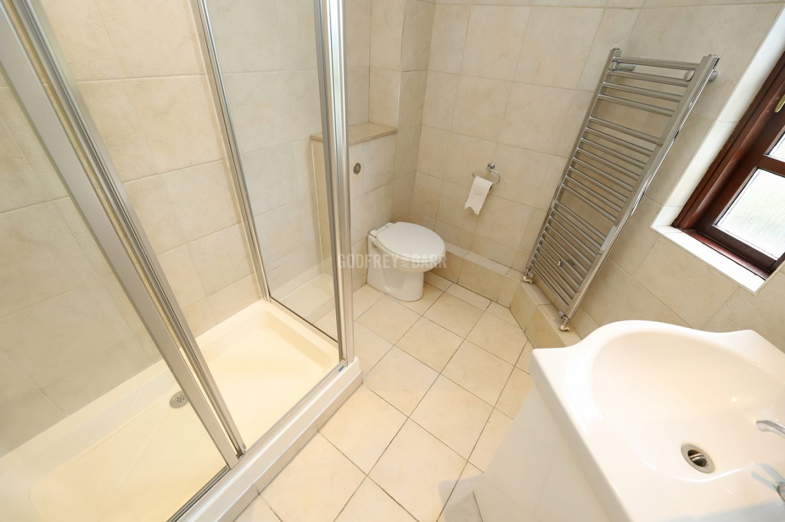 Images for Elsinore Gardens, Golders Green borders, Cricklewood
