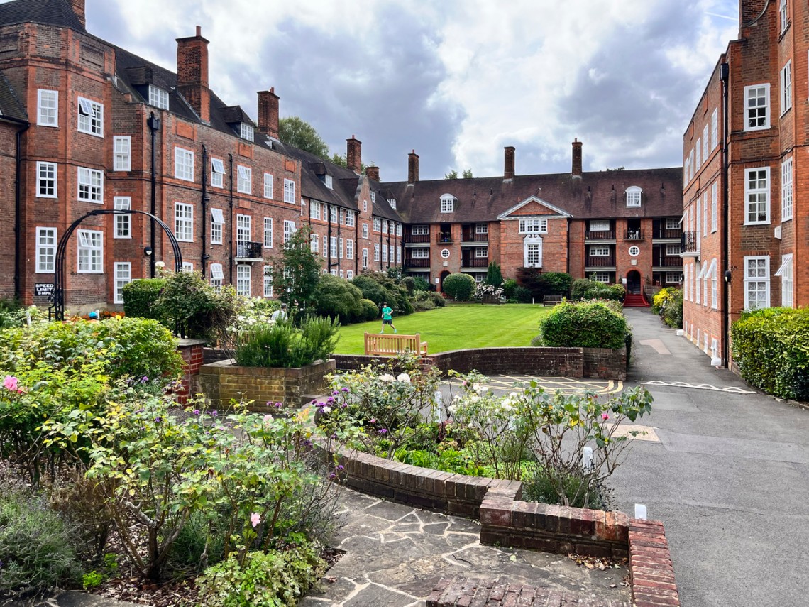 Images for Heathcroft, Hampstead Garden Suburb