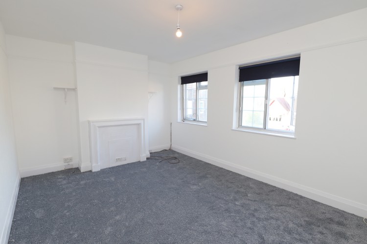 View Full Details for Beechcroft Avenue, Golders Green