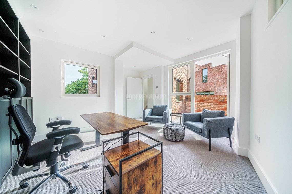 Images for Edgewood Mews, Finchley