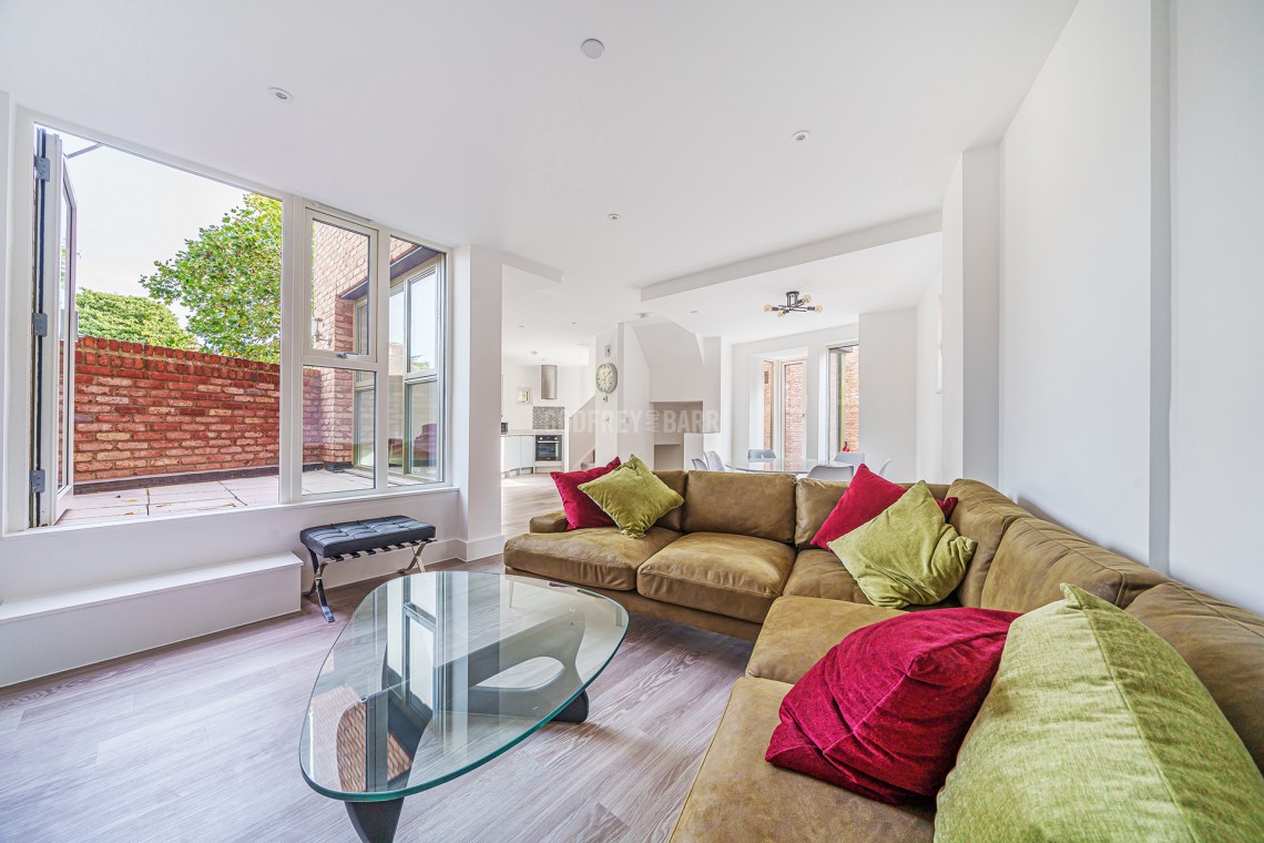 Images for Edgewood Mews, Finchley