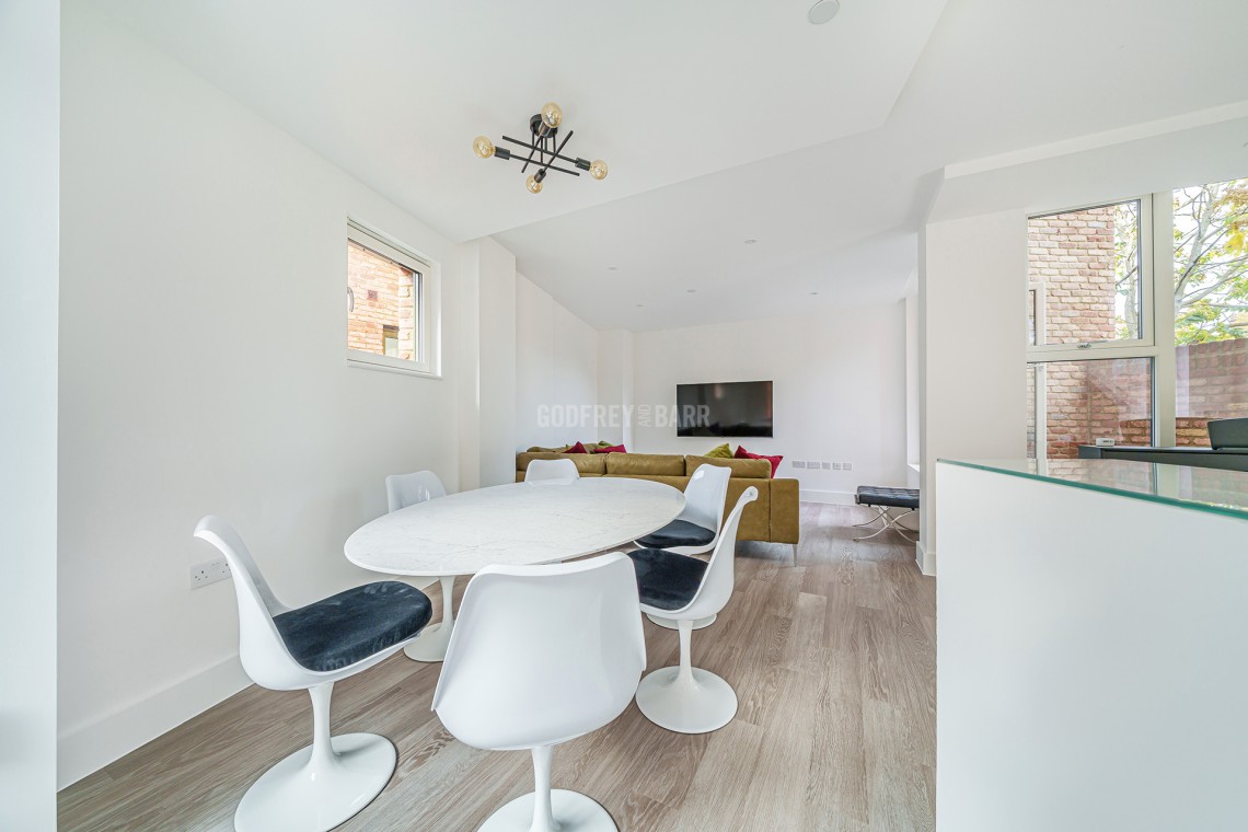 Images for Edgewood Mews, Finchley