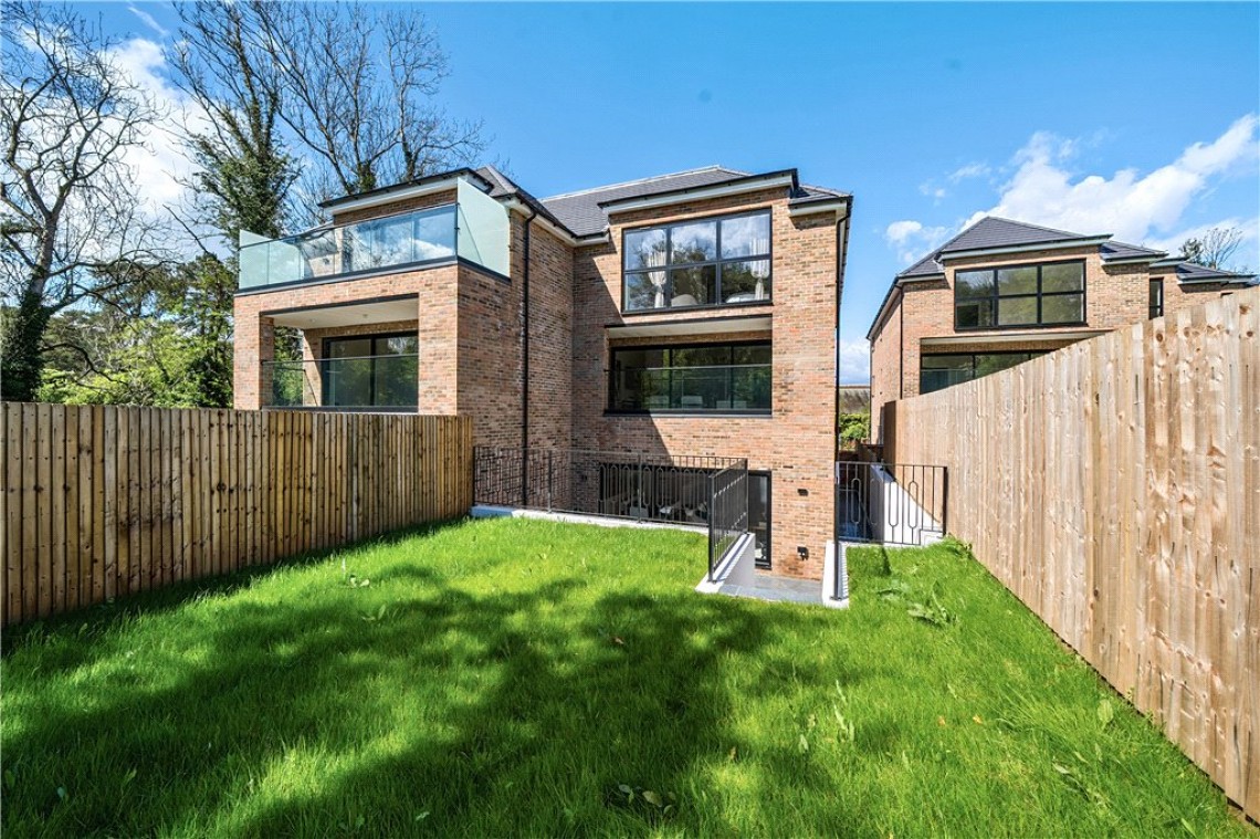 Images for Hampermill Lane, Watford