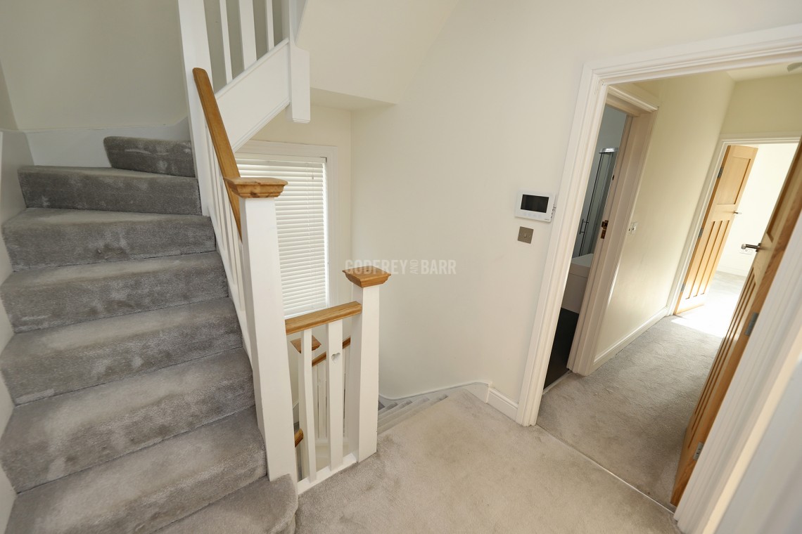 Images for Corringham Road, Hampstead Garden Suburb Borders / Golders Green