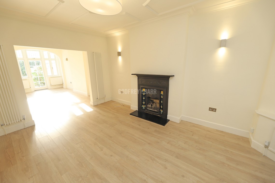 Images for Corringham Road, Hampstead Garden Suburb Borders / Golders Green