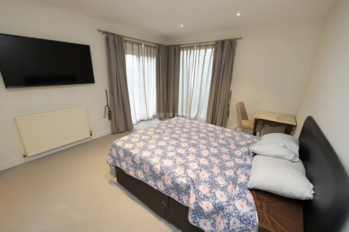 Images for Marsh Lane, Mill Hill