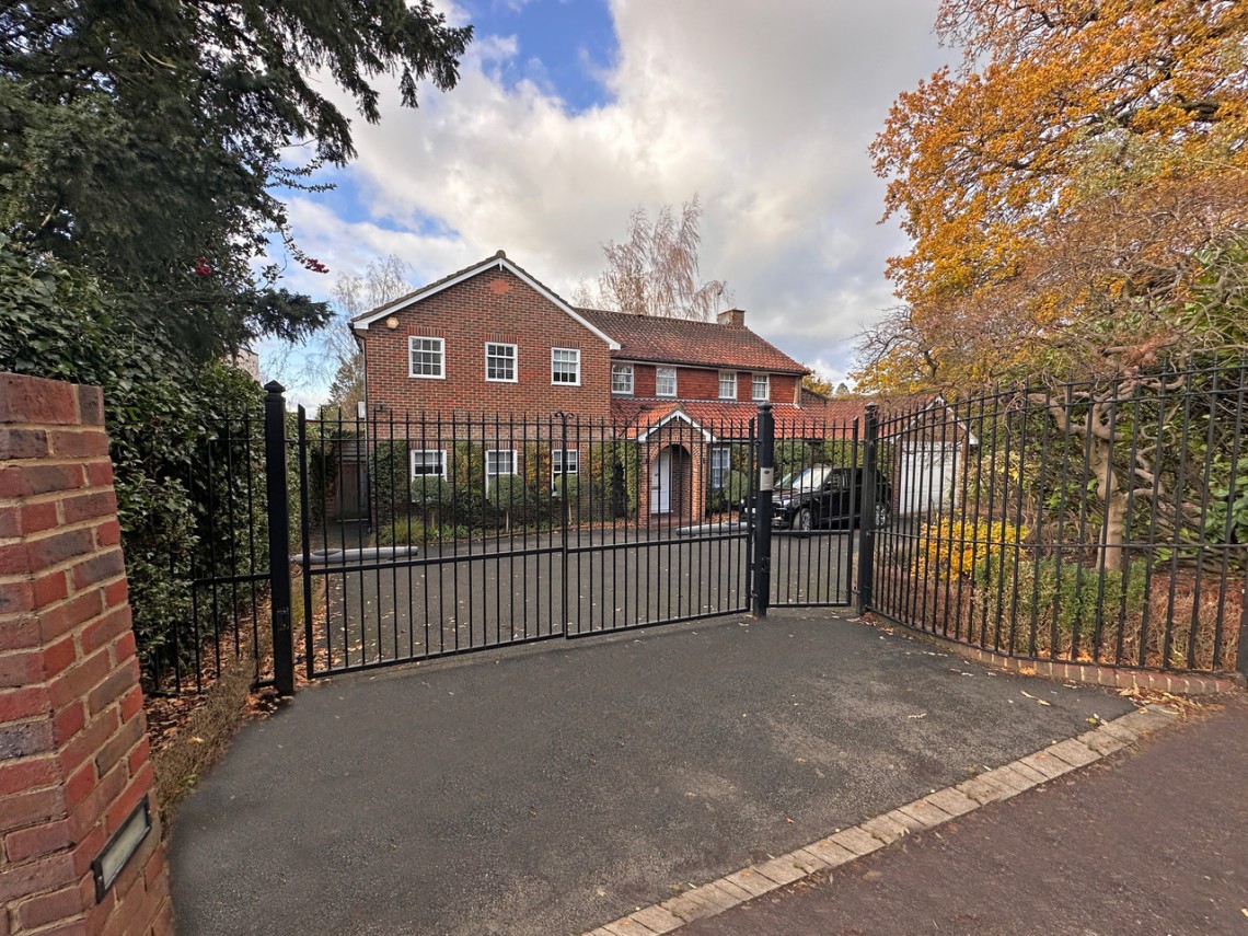 Images for Marsh Lane, Mill Hill
