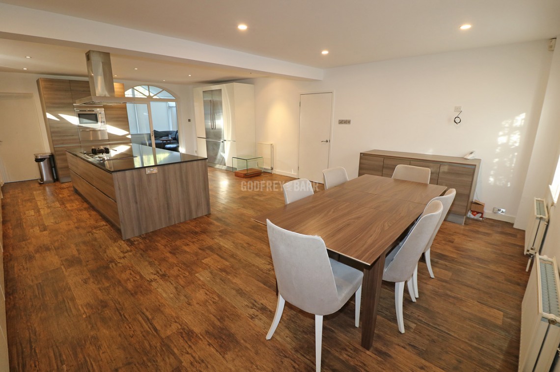 Images for Marsh Lane, Mill Hill