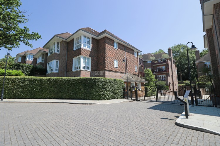 View Full Details for Hammers Lane, Mill Hill