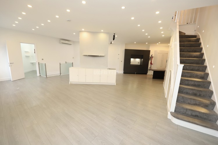 View Full Details for Crooked Usage, Finchley