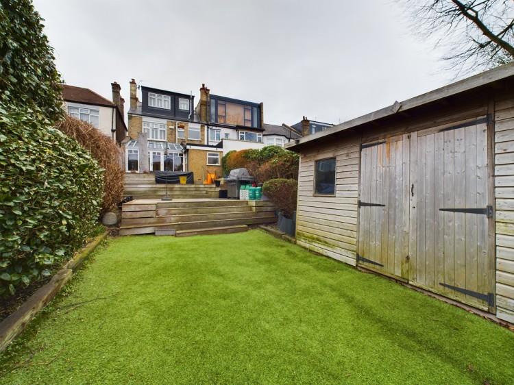 View Full Details for Queens Avenue, Finchley
