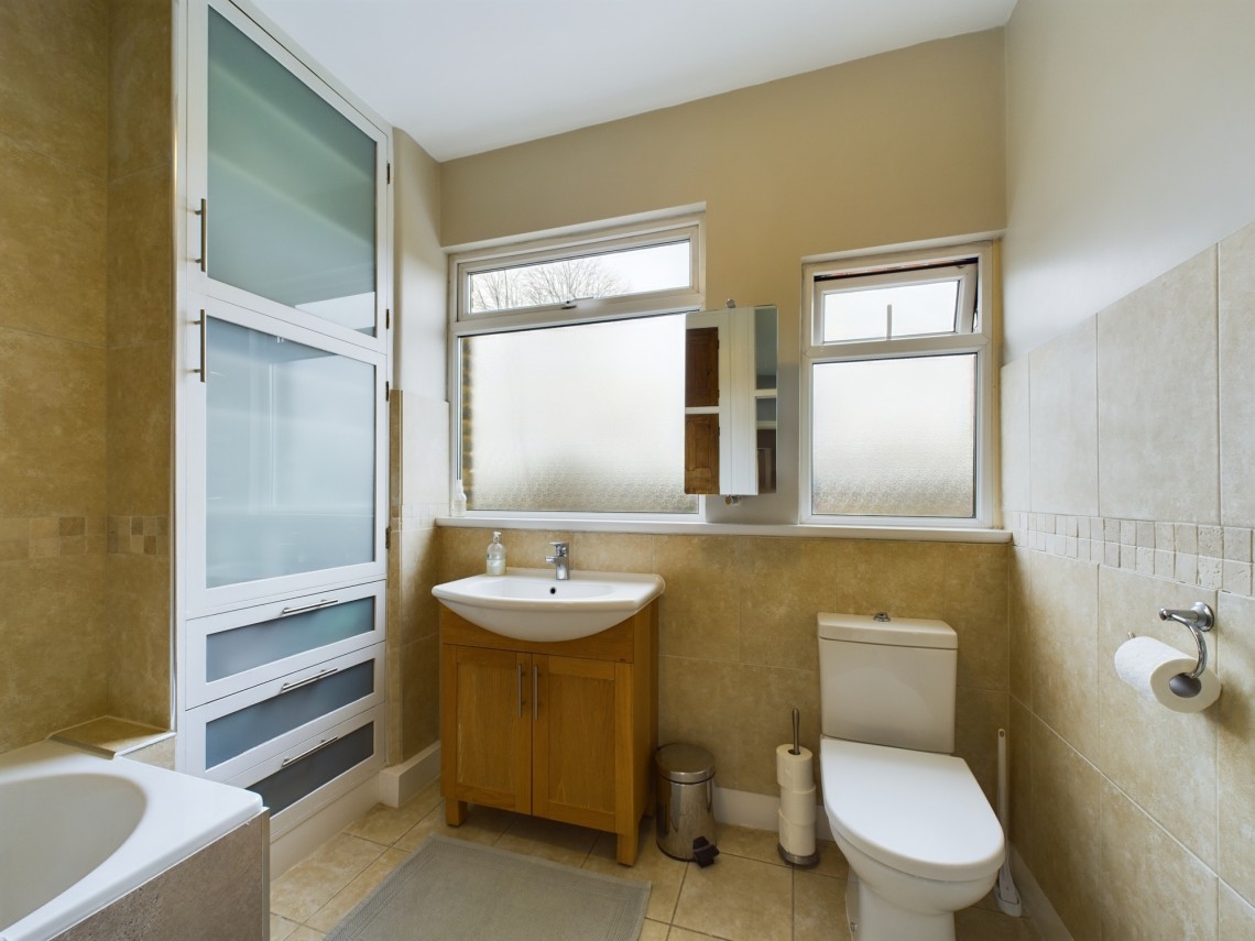 Queens Avenue, Finchley, 4 bedroom, SemiDetached