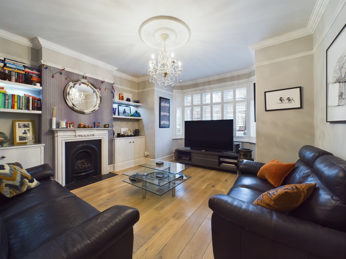 Queens Avenue, Finchley, 4 bedroom, SemiDetached