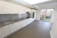 Images for Corringham Road, Hampstead Garden Suburb borders / Golders Green