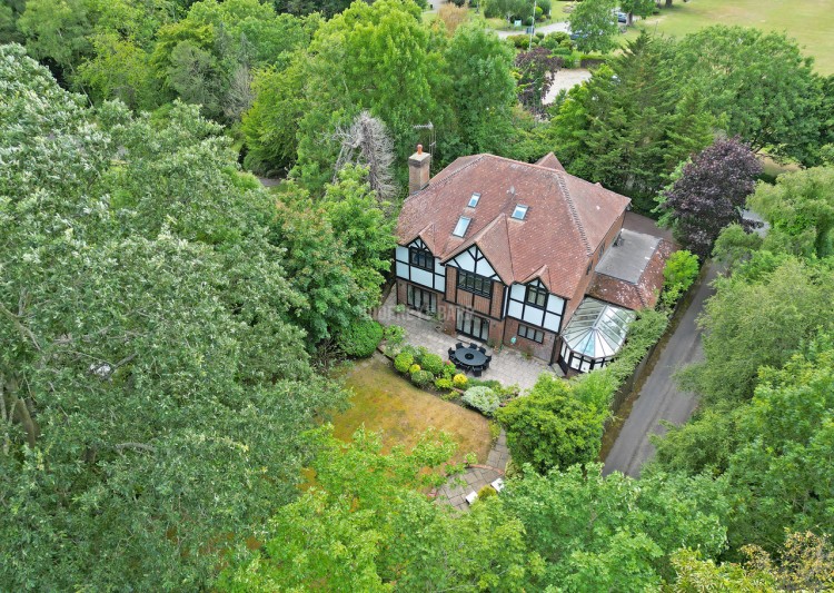 View Full Details for Wise Lane, Mill HIll