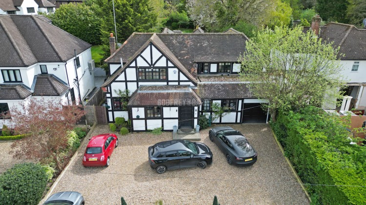 View Full Details for Oakridge Avenue, Radlett