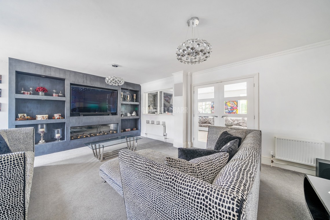 Images for Oakridge Avenue, Radlett