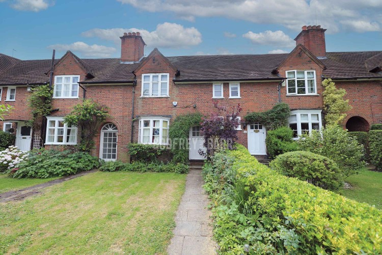 View Full Details for Hogarth Hill, Hampstead Garden Suburb