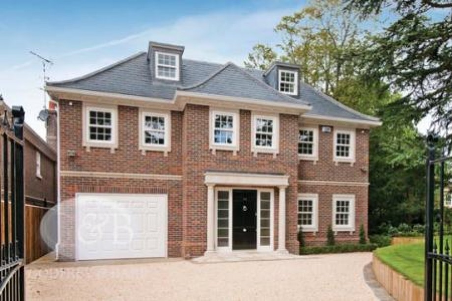 Godfrey & Barr Estate Agents Full Details for Uphill Road, Mill Hill, NW7