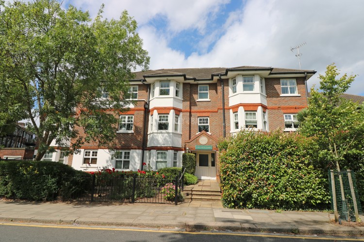 View Full Details for Victoria Road, Mill Hill