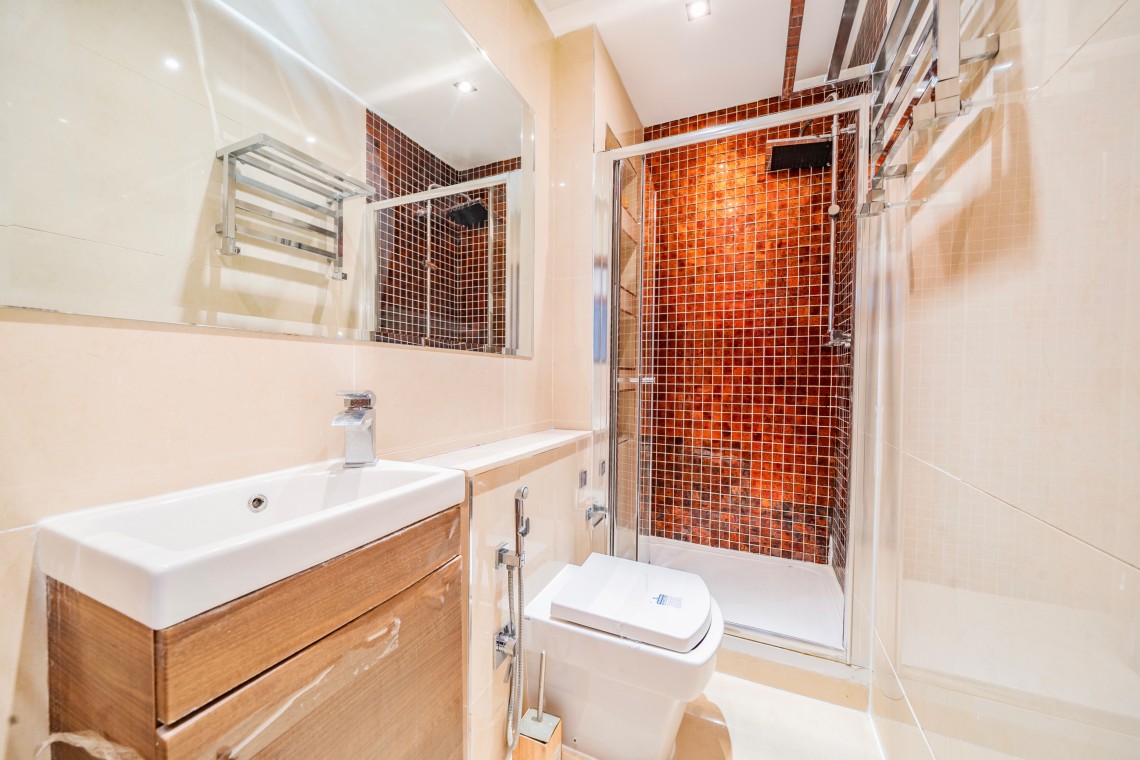 Images for Beaufort Drive, Hampstead Garden Suburb borders