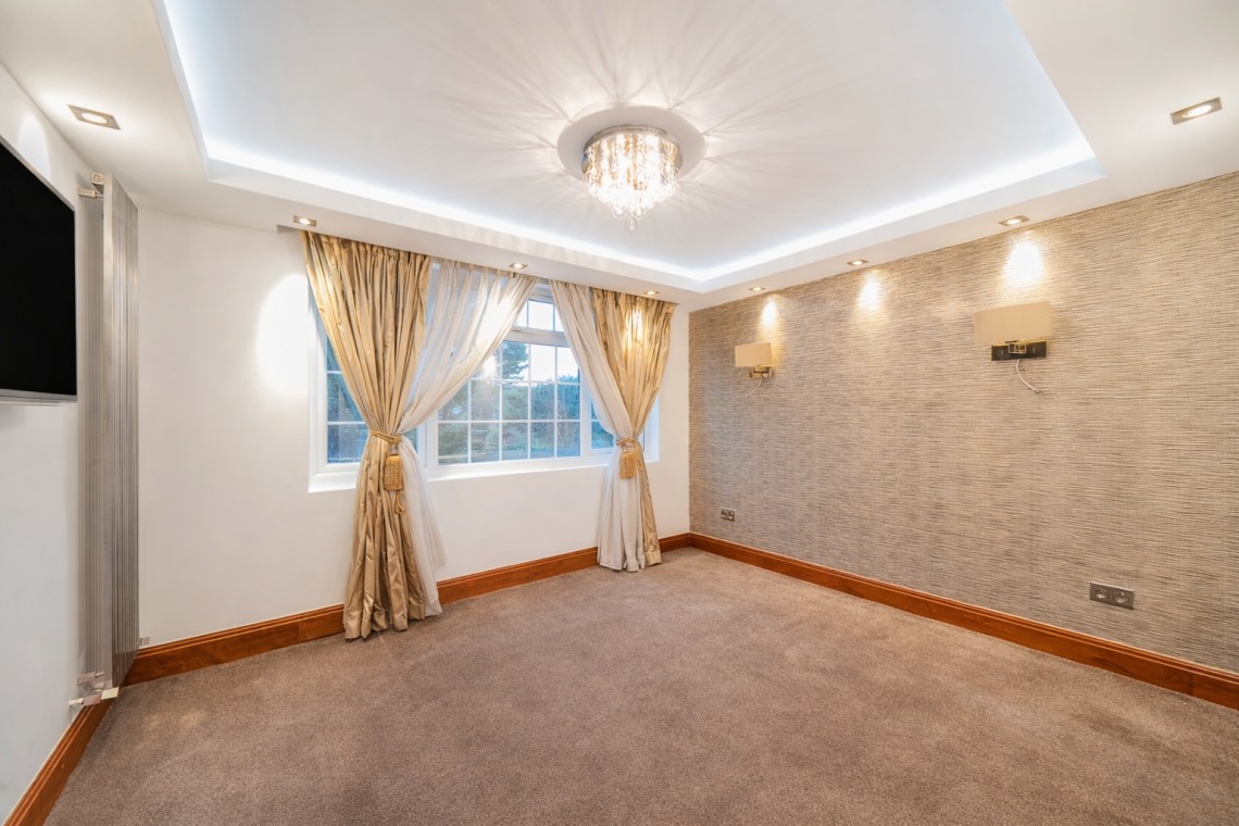 Images for Beaufort Drive, Hampstead Garden Suburb borders