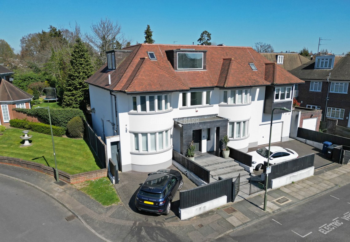 Images for Fairholme Close, Finchley