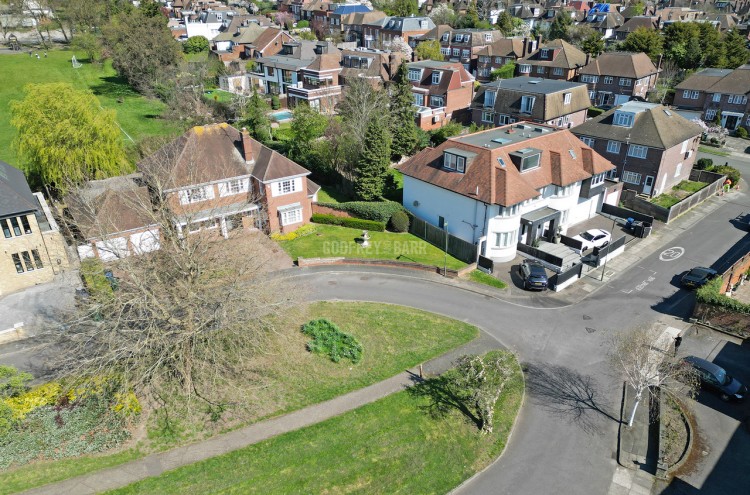 View Full Details for Fairholme Close, Finchley
