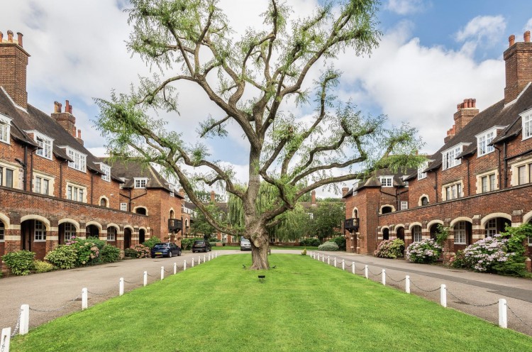 View Full Details for Meadway, Hampstead Garden Suburb