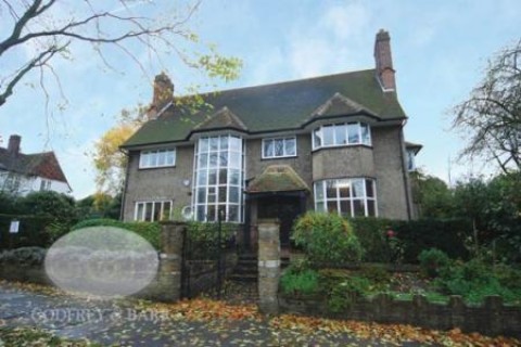 Meadway, London