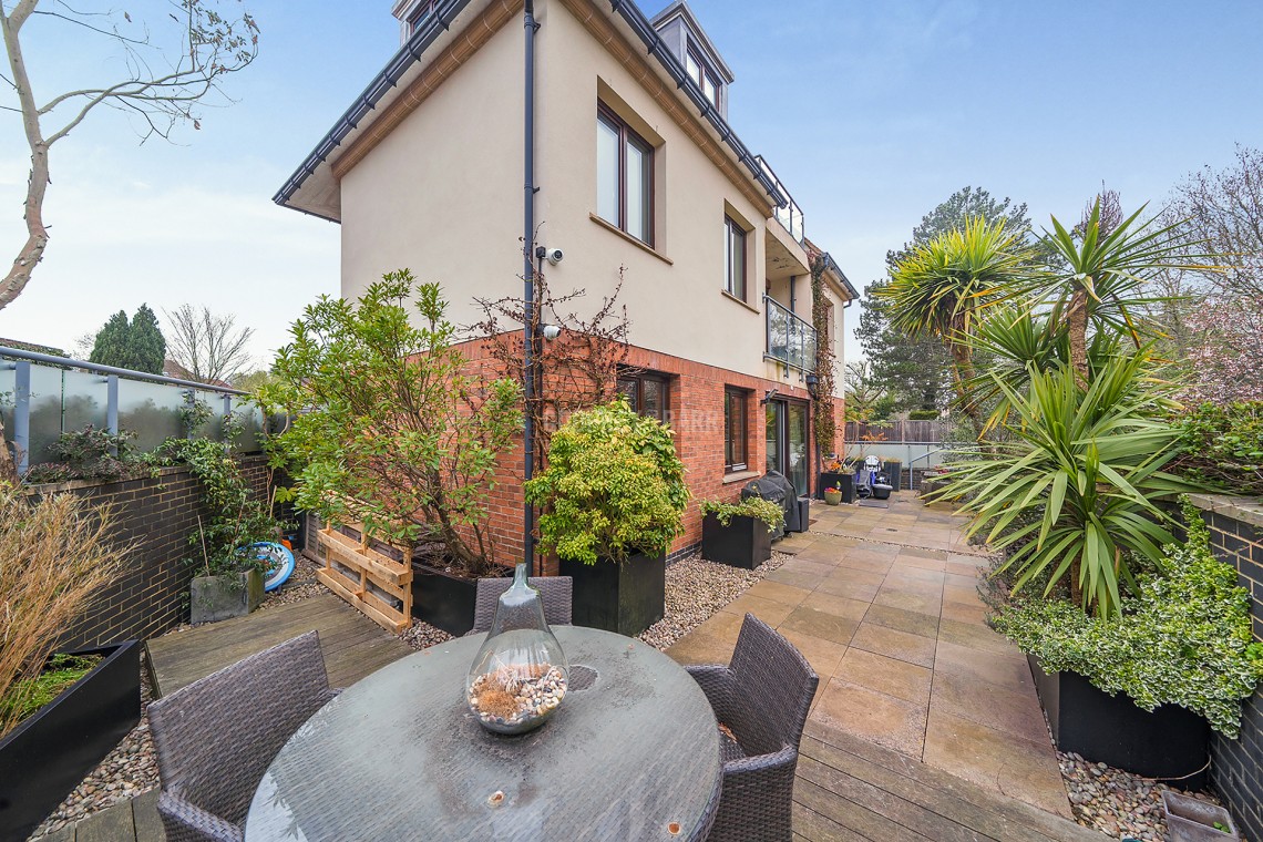 Images for Aylmer Road, Hampstead Garden Suburb / East Finchley borders