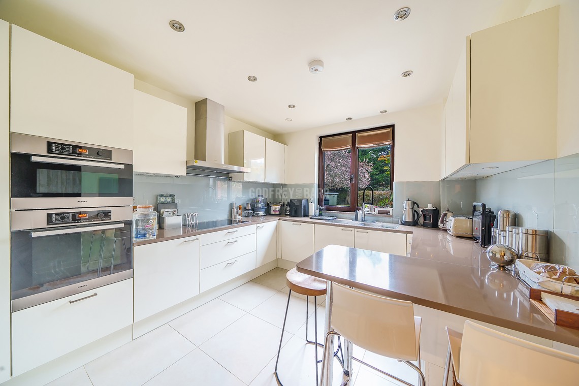 Images for Aylmer Road, Hampstead Garden Suburb / East Finchley borders