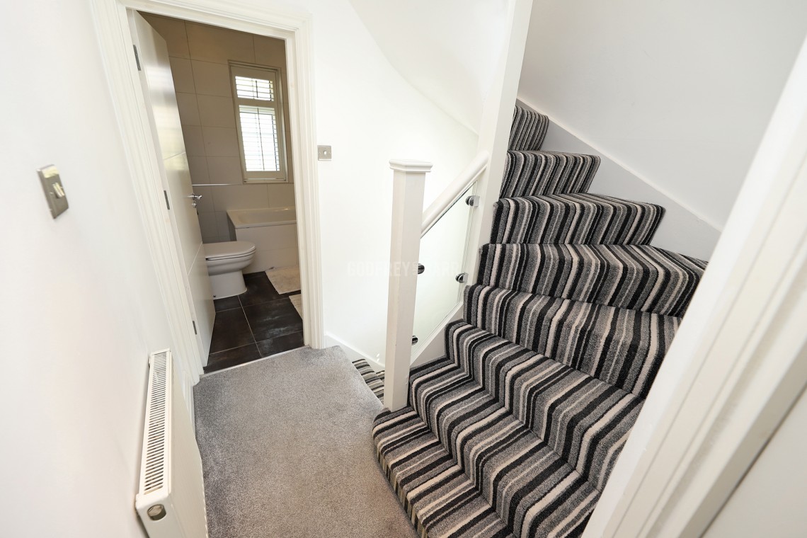 Images for Lawrence Gardens, Mill Hill