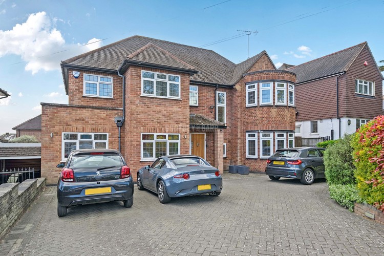 View Full Details for Holmdene Avenue, Mill Hill