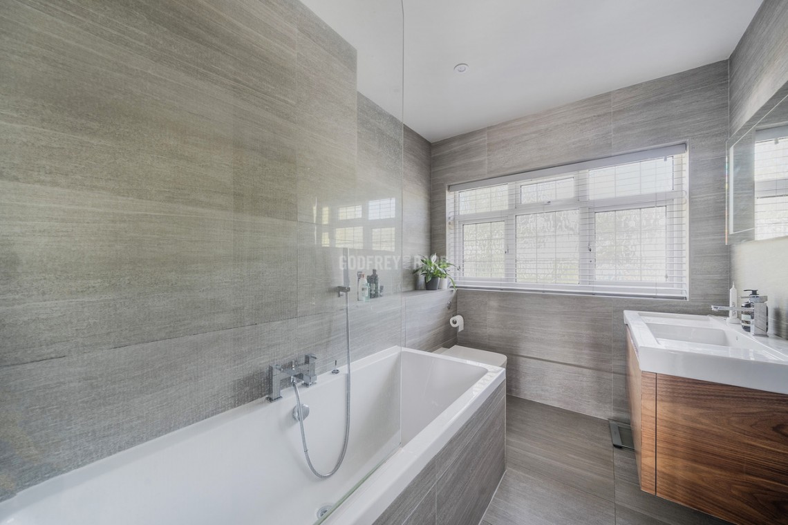 Images for Holmdene Avenue, Mill Hill