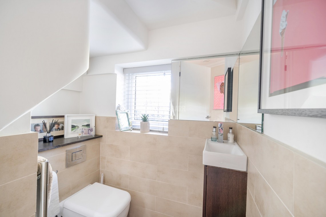Images for Holmdene Avenue, Mill Hill