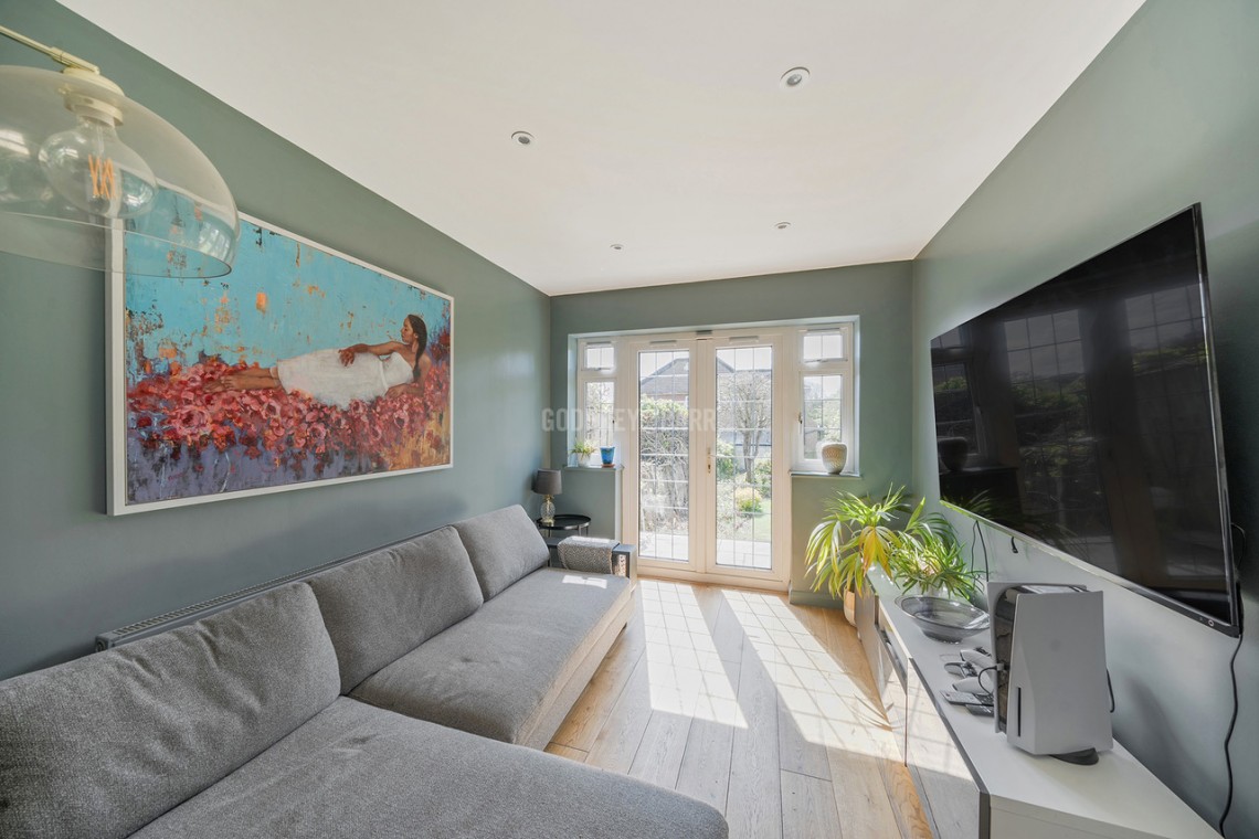 Images for Holmdene Avenue, Mill Hill