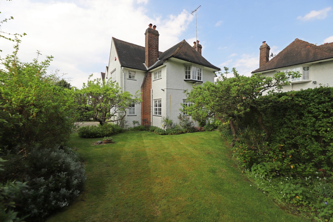 Images for Bigwood Road, Hampstead Garden Suburb