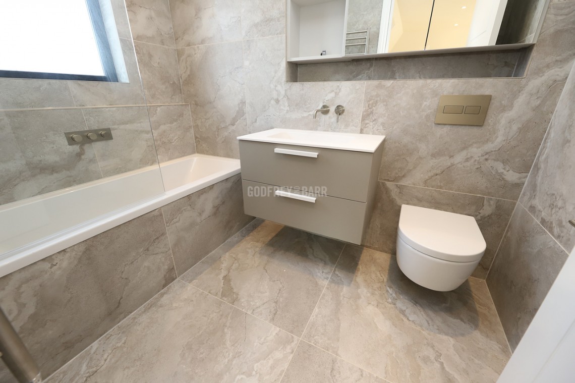 Images for Beechcroft Avenue, Golders Green