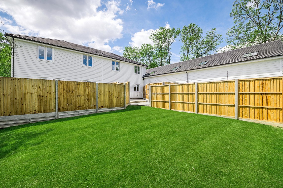 Images for St Vincents Lane, Mill Hill